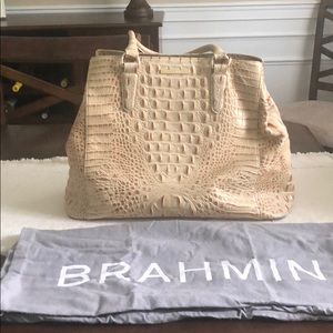 Brahmin purse slightly used a couple times.